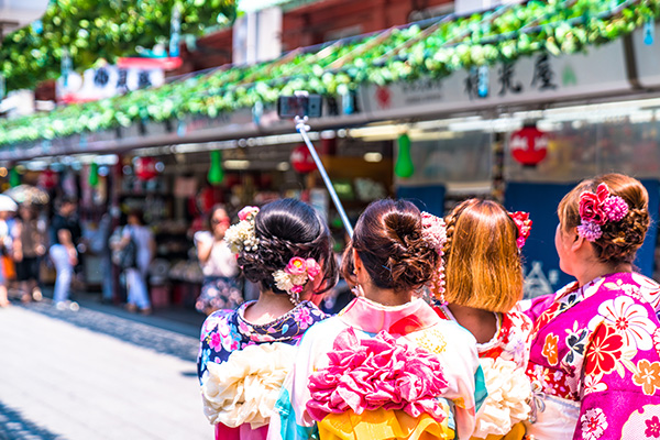 Nakamise Shopping Street